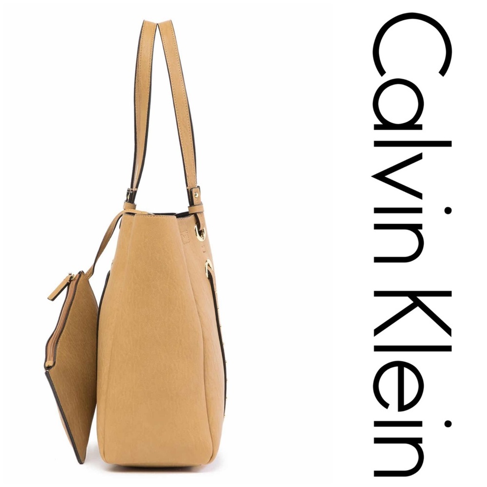 Calvin Klein Cora Bubble Lamb Novelty Tote - Picture 3 of 7